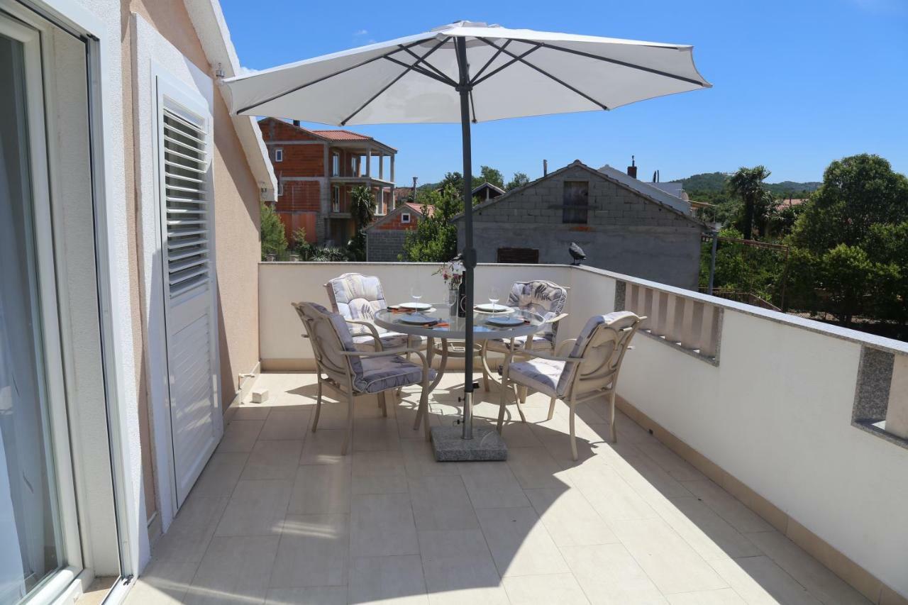 Apartment Drazan Sibenik Exterior photo